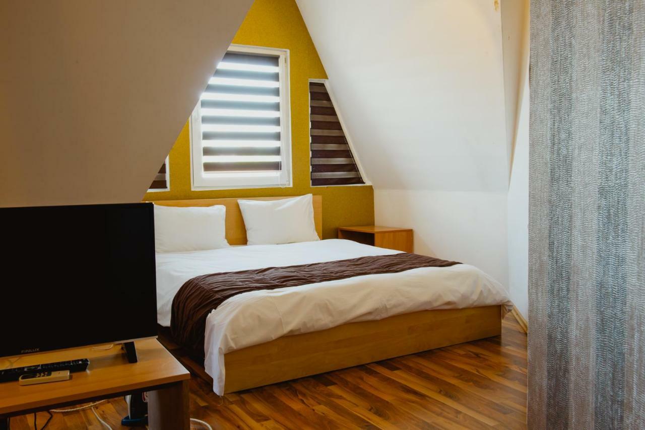 Villa Santa Maria Sibiu Bagian luar foto