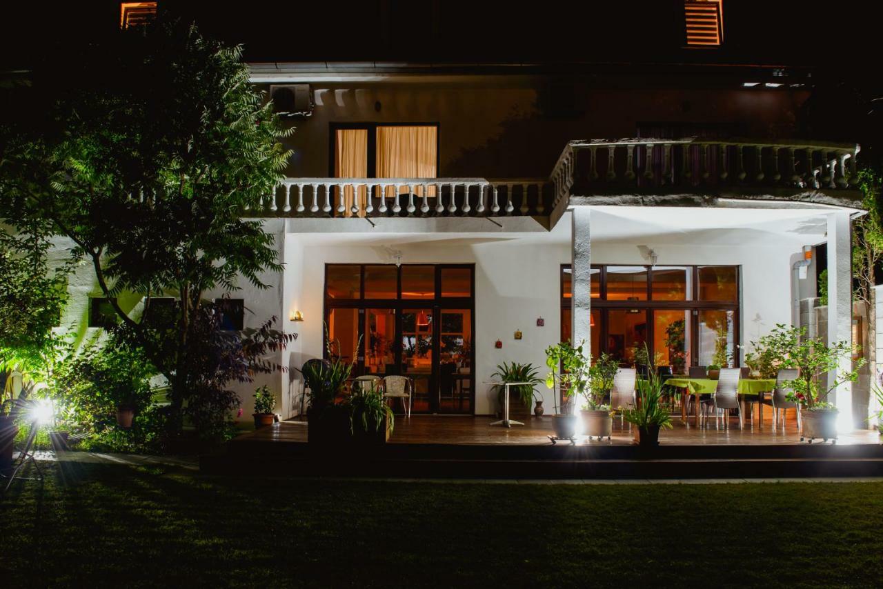 Villa Santa Maria Sibiu Bagian luar foto