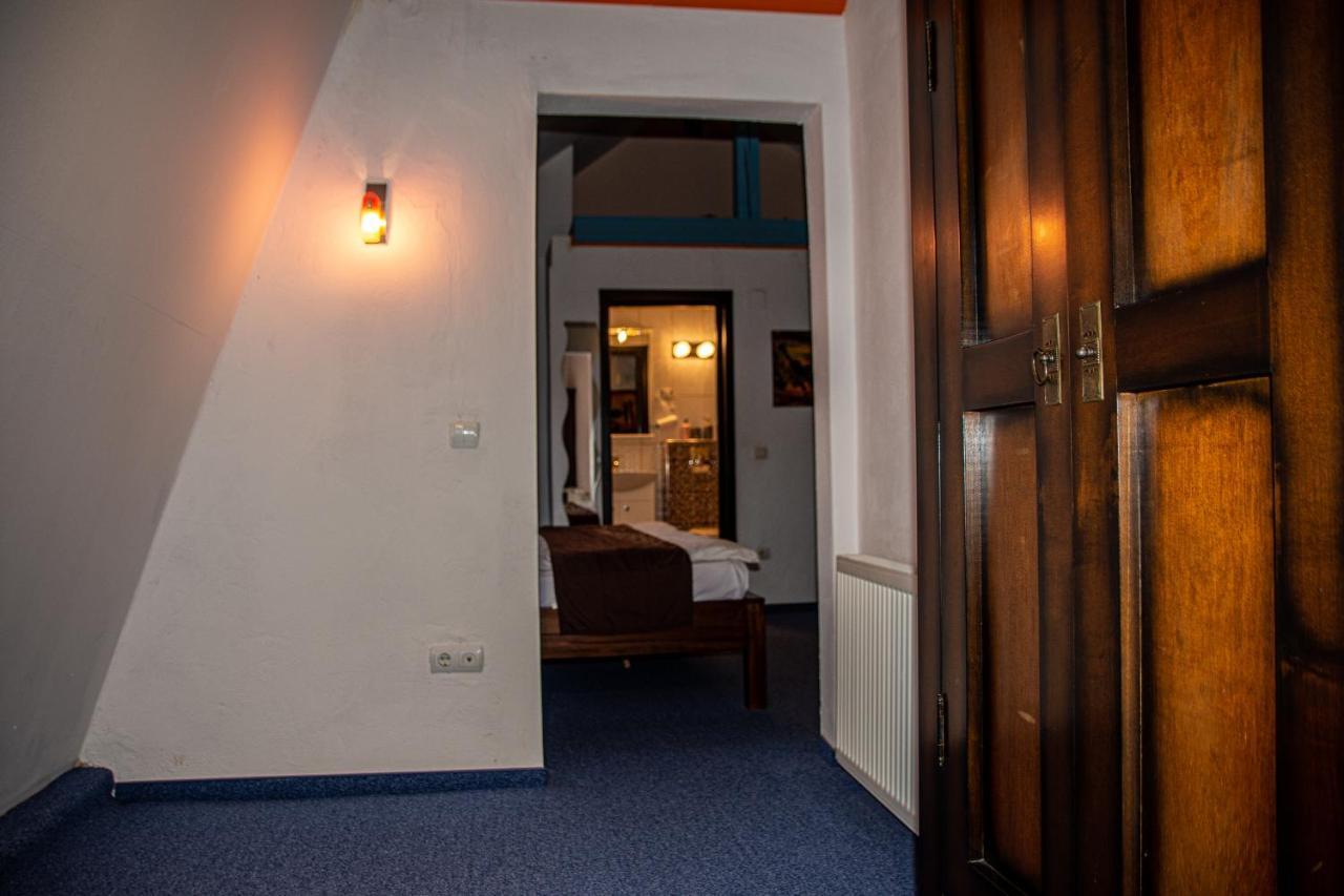 Villa Santa Maria Sibiu Bagian luar foto